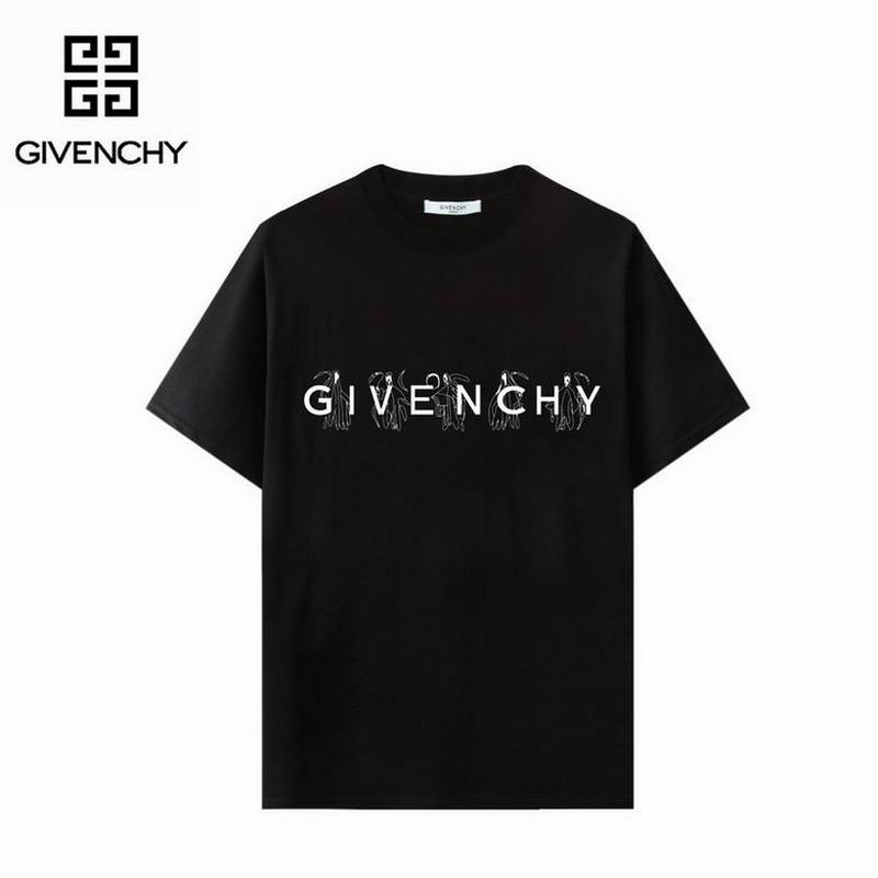 GIVENCHY Men's T-shirts 50